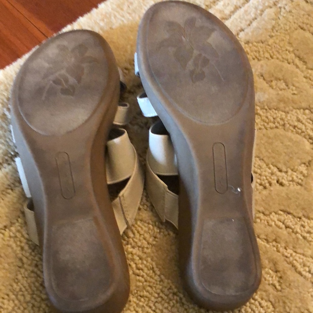 Sandals - Picture 4 of 5